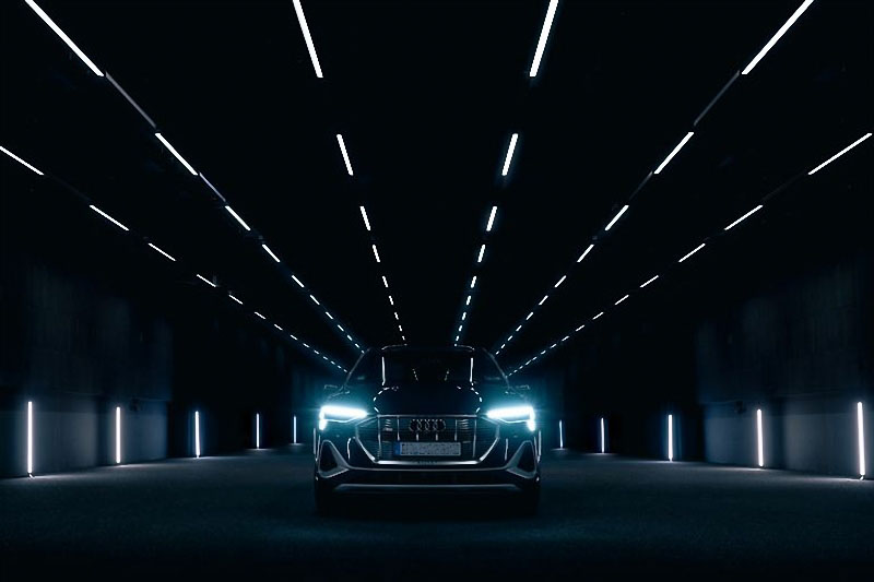 smart car headlights on a SUV