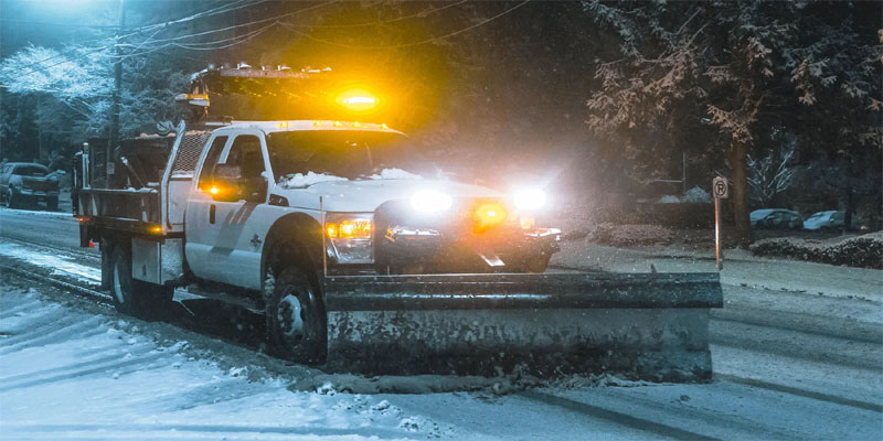 amber led light bars are installed as led plow blade marker lights in the winter