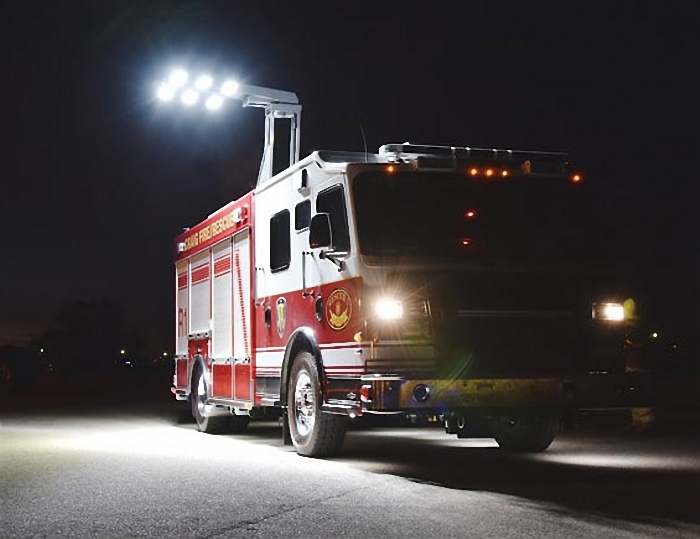 high power led work lights are installed on top of fire trucks